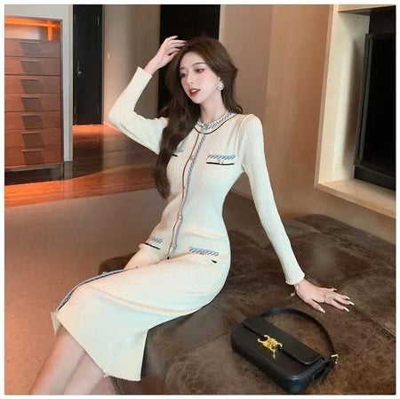 Reller Vintage Woolen Bodycon Dress - Alamode By Akanksha