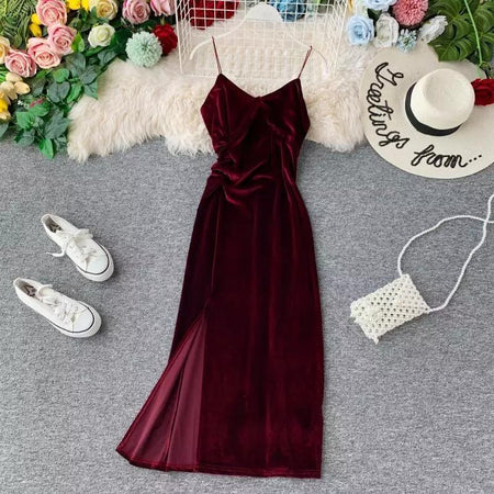 Red - Velvet Vintage Dress