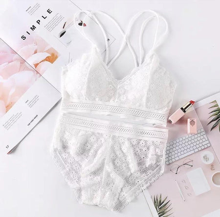 Derby Lingerie Set - Alamode By Akanksha