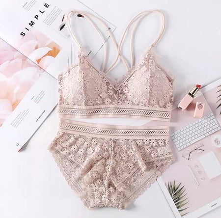 Derby Lingerie Set - Alamode By Akanksha