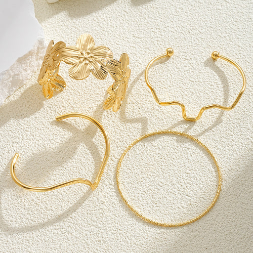 Effie 4Pcs Flower Bracelet Set