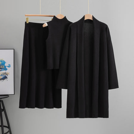 Casia Luxe Coord Skirt Set With Cape In Black