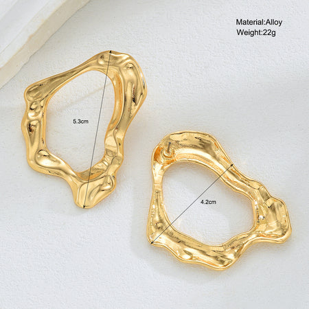 Evie Asymmetric Earring