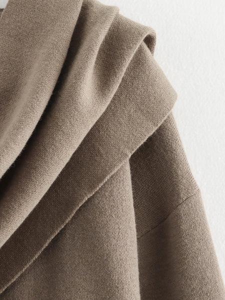 Essie Vintage Woolen Short Coat With Scarf In Beige