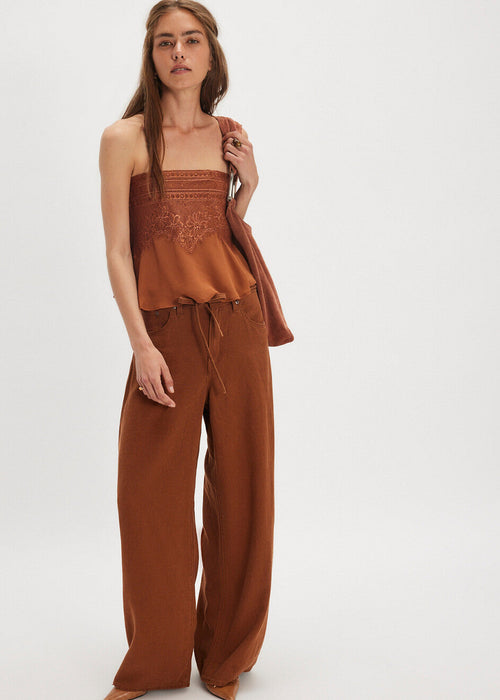 Yume Off Shoulder Lace Top