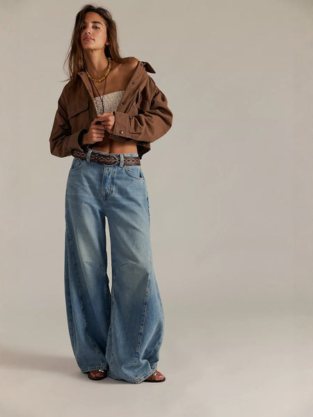 Street High Rise Wide Jeans