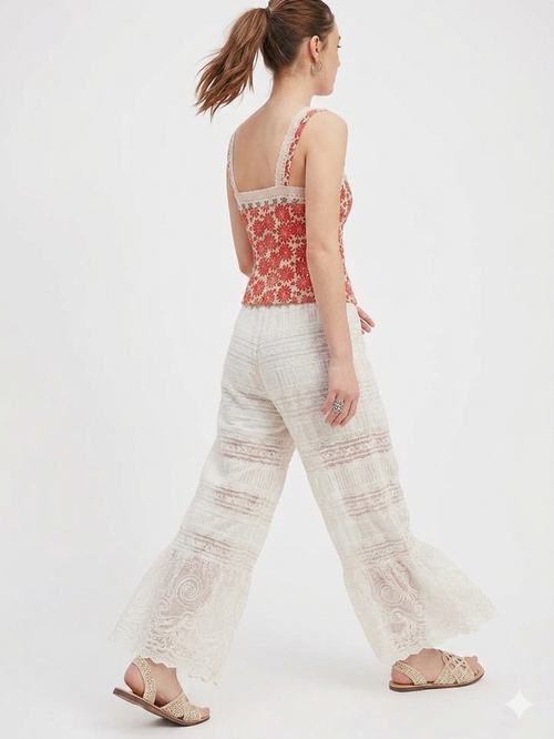 Yui Lace Printed Top