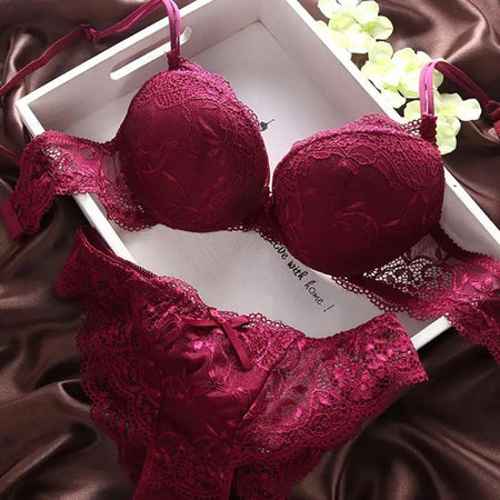 Maroon - Derby Lace Lingerie Set
