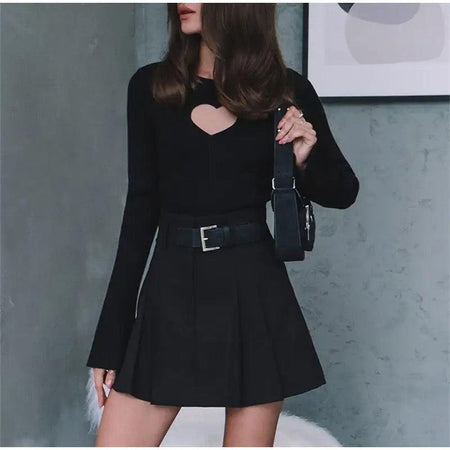 Black - Roseline Heart Statement Top