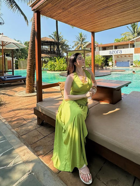 Serafina Luxe Slit Cut Maxi Dress In Green