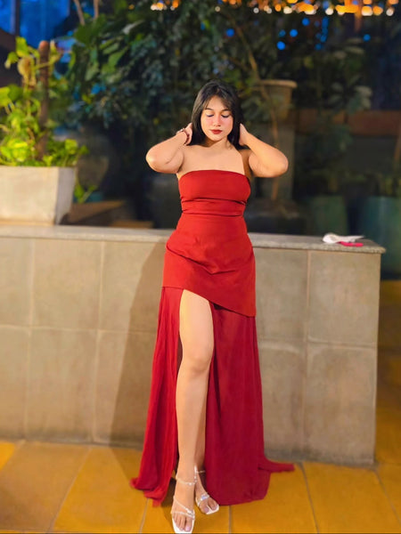 Annora Off-Shoulder Maxi Dress With Scarf In Maroon