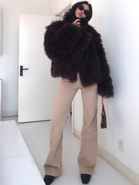 Aldina Luxe Fur Cape - full-length shot, dark brown - Miss Mosa By Akanksha