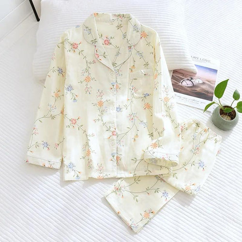 Beccy Cotton Floral Nightsuit In Off-White