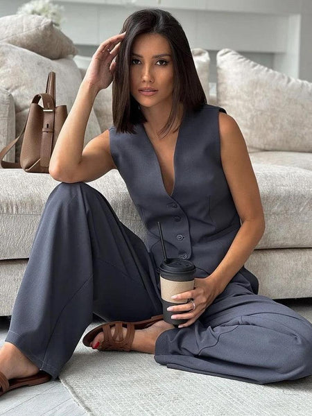 Bisco Statement Linen Vest Suit with Pants - lifestyle shot on model, charcoal - Miss Mosa By Akanksha