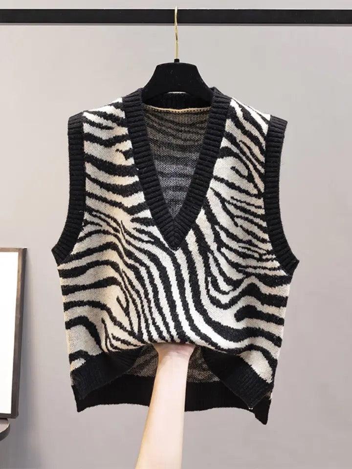 Jamson Statement Sweater Vests - Alamode By Akanksha