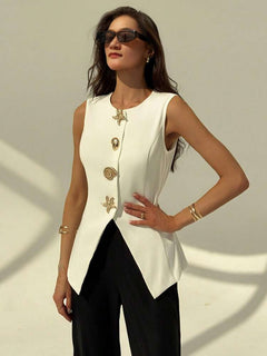 Carlotta Statement Starfish Top - front shot on model, off-white - Miss Mosa By Akanksha