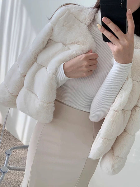 Carrie Bradshaw Luxury - Faux Fur Jackets - lifestyle shot on model, cream - Miss Mosa By Akanksha
