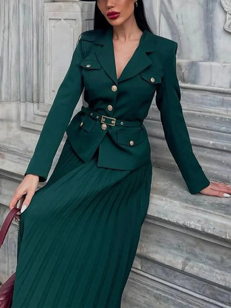 Emma Coord Set With Belt - close-up shot on model, dark green - Miss Mosa By Akanksha