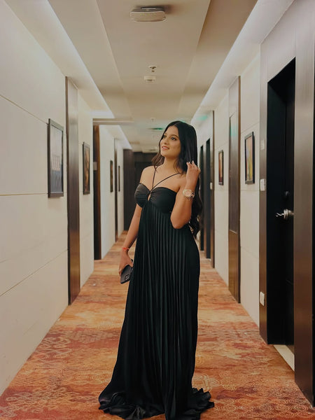 Hay Luxe Pleated Flowy Maxi Dress - side shot on model, black - Miss Mosa By Akanksha