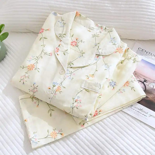 Beccy Cotton Floral Nightsuit In Off-White