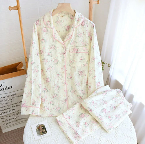 Meria Floral Cotton Nightsuit In Off-White