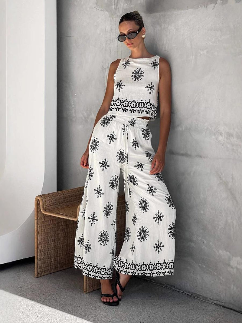 Mabel Statement Holiday Coord Set In Ivory