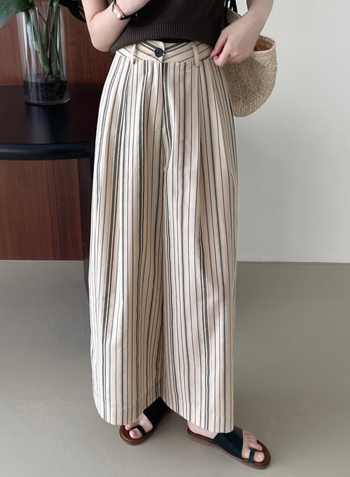 Elon Statement Striped Pants In Beige