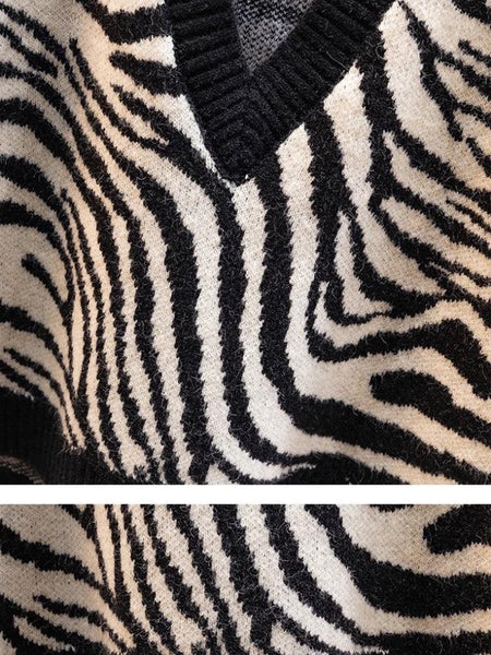 Jamson Statement Sweater Vests - close-up of knit pattern, black - Miss Mosa By Akanksha