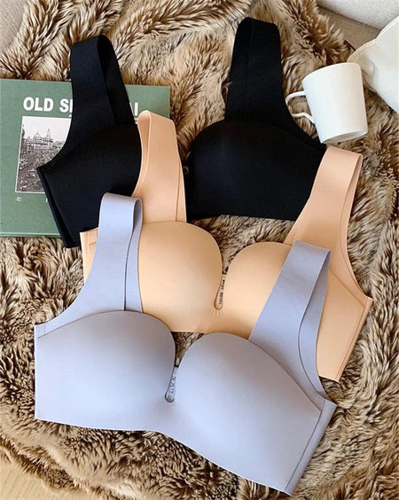 Kanette Seamless Pushup Bralettes In Black - flat-lay product shot - Miss Mosa By Akanksha