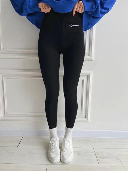 Lateno Premium Fleece Leggings - front shot on model, black - Miss Mosa By Akanksha