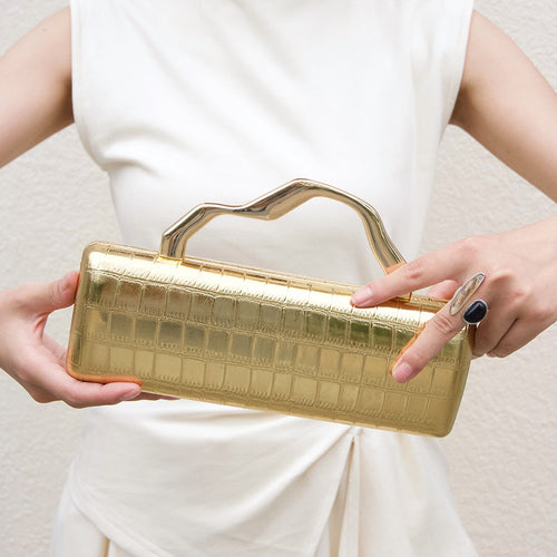 Leif Hand Bag With Chain