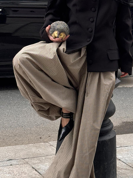 Liabella Check Statement Pant - close-up shot, beige and brown check - Miss Mosa By Akanksha