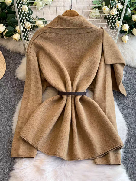 Maddox Luxe Winter Cape With Belt - close-up of belt detail, off-white - Miss Mosa By Akanksha