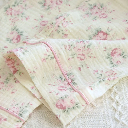 Meria Floral Cotton Nightsuit In Off-White