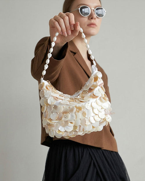 Mibi Shell Hand Bag With Chain