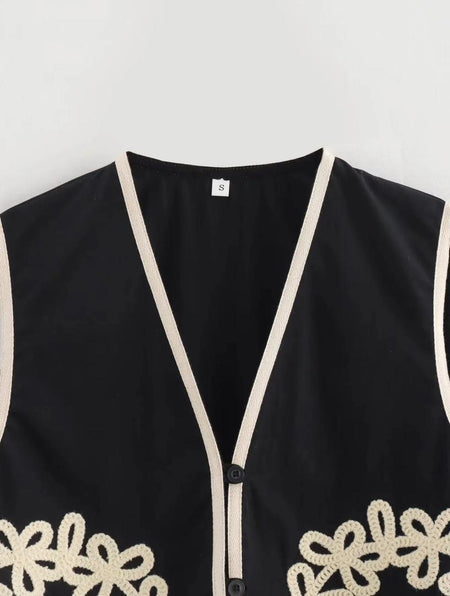 Nimo Embroidered Summer Coord In Black - close-up of neckline and embroidery - Miss Mosa By Akanksha