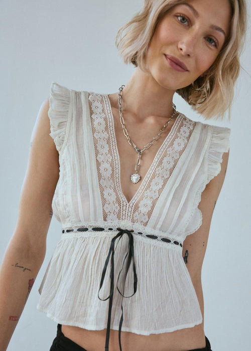 Reter Lace Crop Top