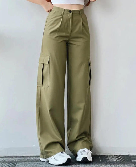 Roderno Cargo Statement Pants - full-length shot on model, green - Miss Mosa By Akanksha