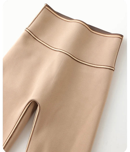Rosa Slimming Premium Fleece Leggings - close-up of fleece-lined waistband, brown and beige - Miss Mosa By Akanksha