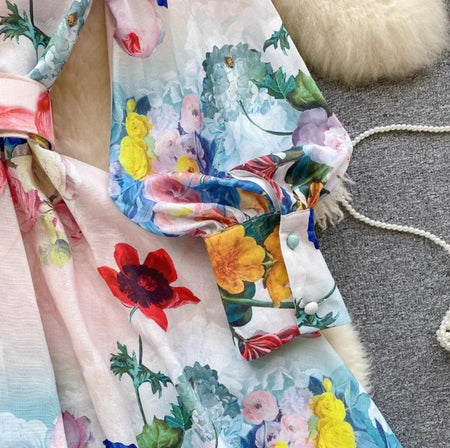 Samuel Floral Vintage Dress In Multicolour - close-up of sleeve cuff detail - Miss Mosa By Akanksha