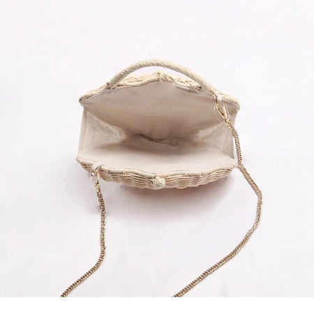 Seashell Beach Bag - close-up of open interior, beige - Miss Mosa By Akanksha