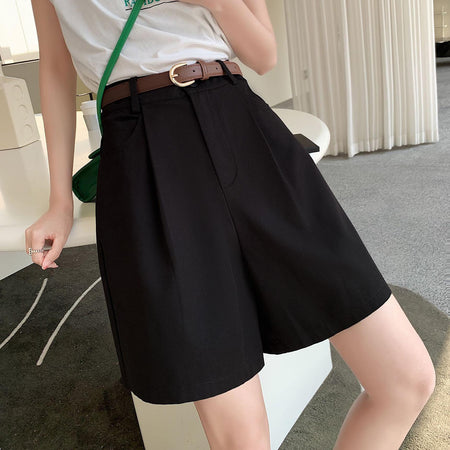 Sutton Statement Shorts With Belt In Black - side shot on model with belt - Miss Mosa By Akanksha