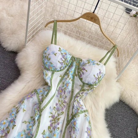 Rupanzel Embroidered Dress In Off-White