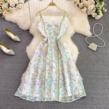 Rupanzel Embroidered Dress In Off-White