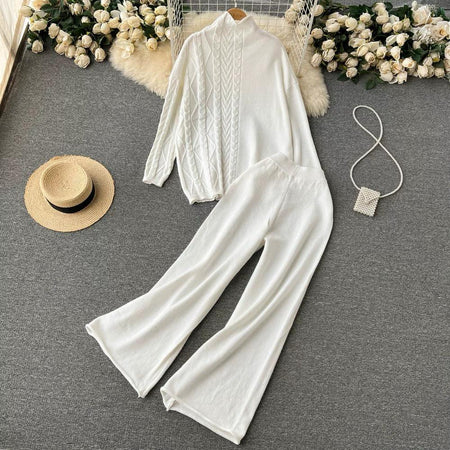 White - Wisteria Luxury Trackset