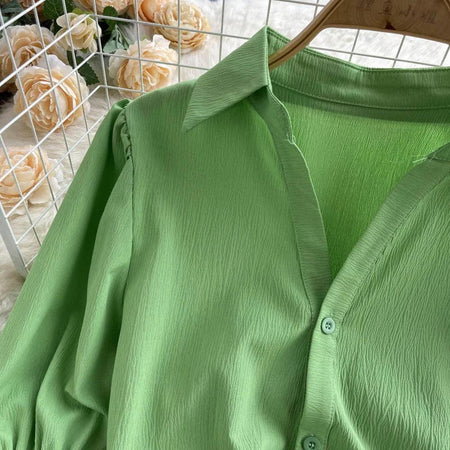 Astley Buttoned Y2K Summer Top - close-up of collar, green - Miss Mosa By Akanksha