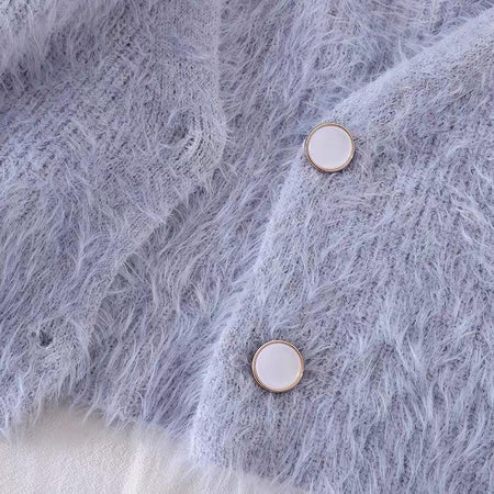 Cashmere Cropped Jumpers - close-up of buttons, grey - Miss Mosa By Akanksha
