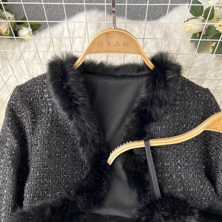 Charlotte Statement Dress with Cape - close-up of fur collar, black - Miss Mosa By Akanksha