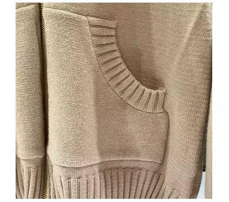 Daniel Winter Trackset - close-up of pocket, beige - Miss Mosa By Akanksha