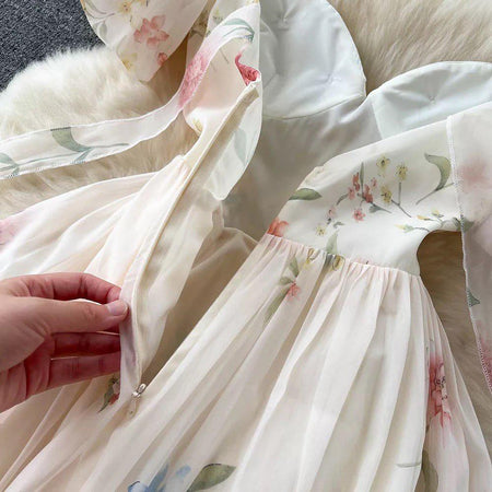 Disa Floral Midi Dress in Ivory - close-up of zip, ivory - Miss Mosa By Akanksha
